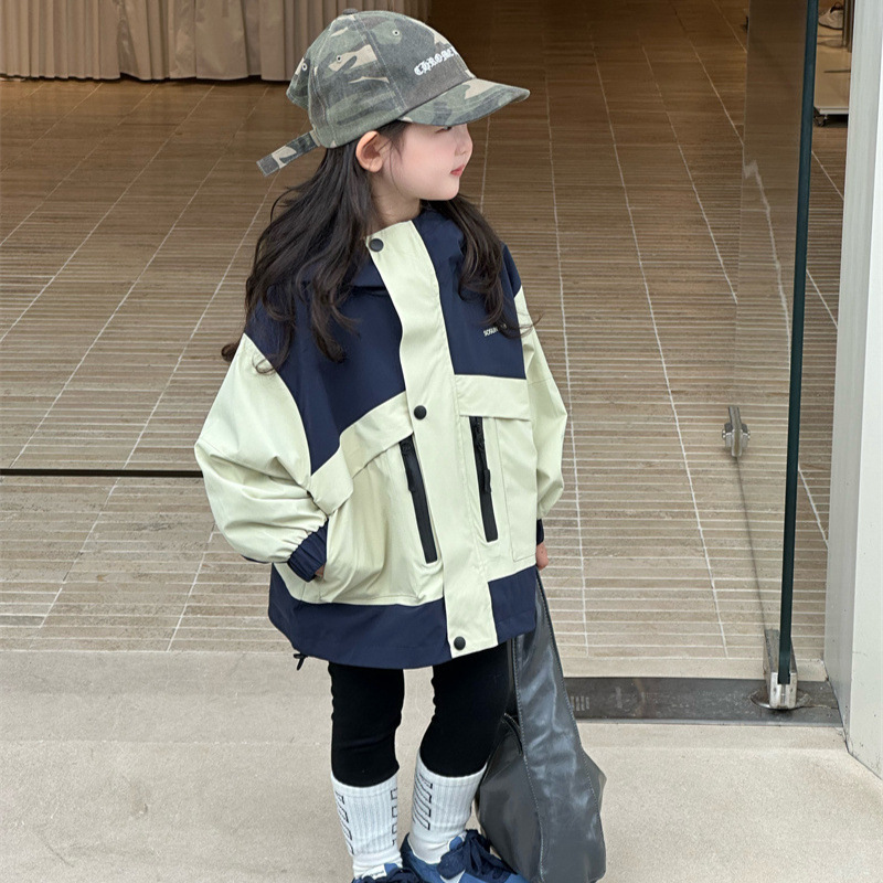 2025新品★子供服 　コート　レインジャケット★90cm〜140cm