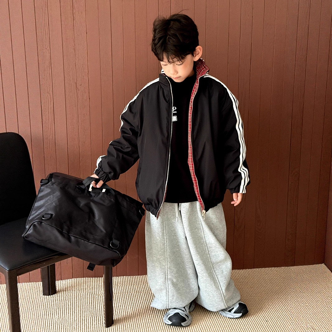 2025冬新品★子供服 　両面着用コート★90cm〜150cm