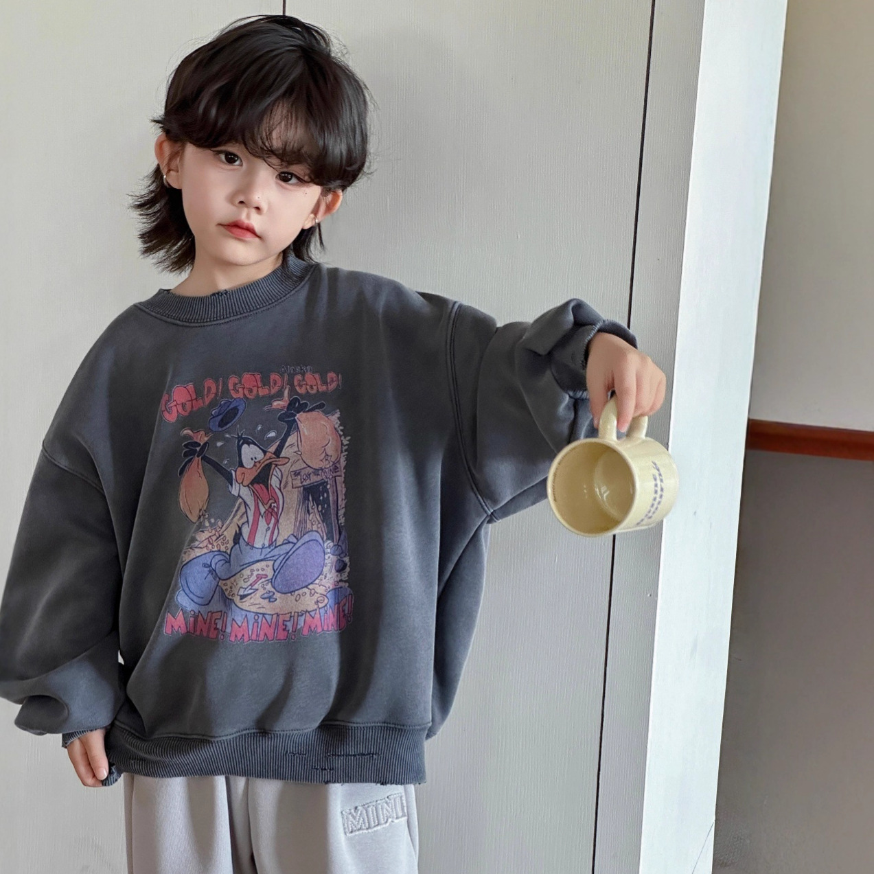 2025冬新品★子供服　トレーナー★100cm〜160cm 2色