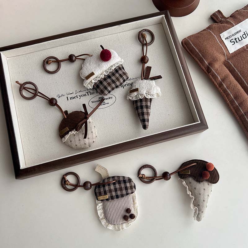 ★可愛いキーホルダー　装飾品★キーチェーン★バッグチャーム