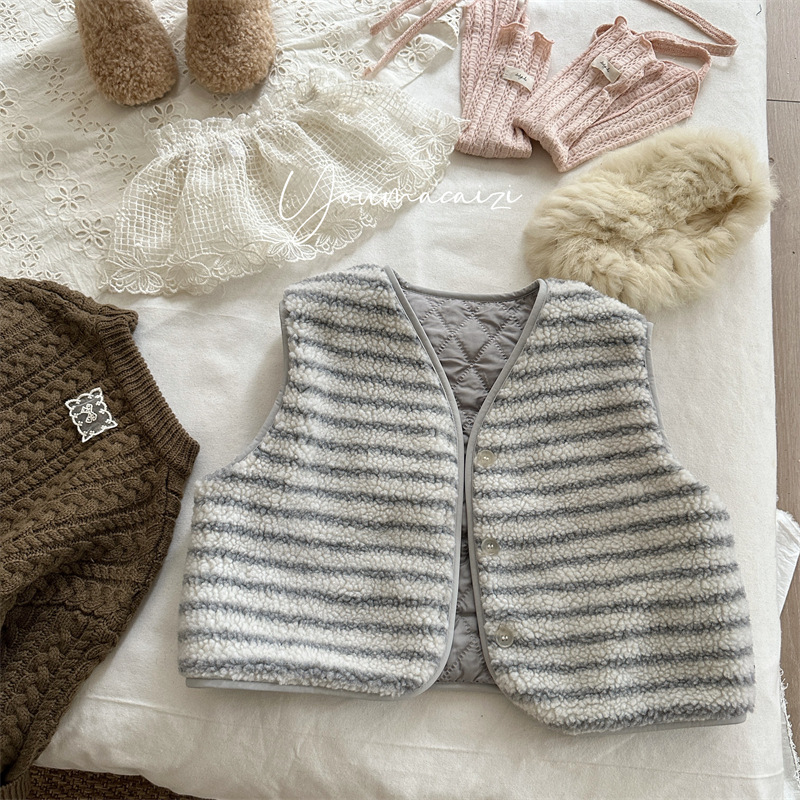 2025冬新作XF★子供服 　ベストホアコート★80cm〜130cm