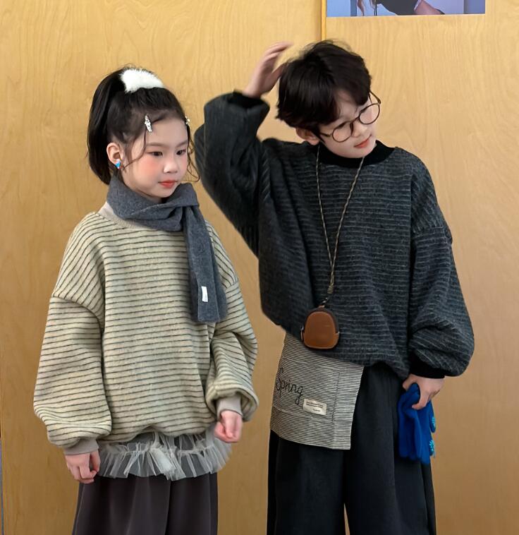 2025冬新作MXM★子供服　トレーナー　裏起毛★100cm〜160cm 2色