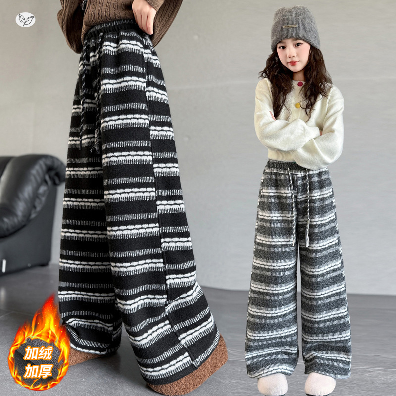 2025冬新入荷★子供服　ズボン★120cm〜170cm 2色