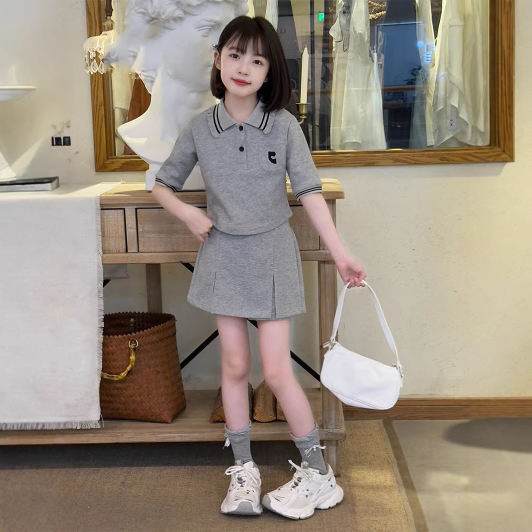 2026新品★子供服　セットアップ★120cm〜170cm 2色