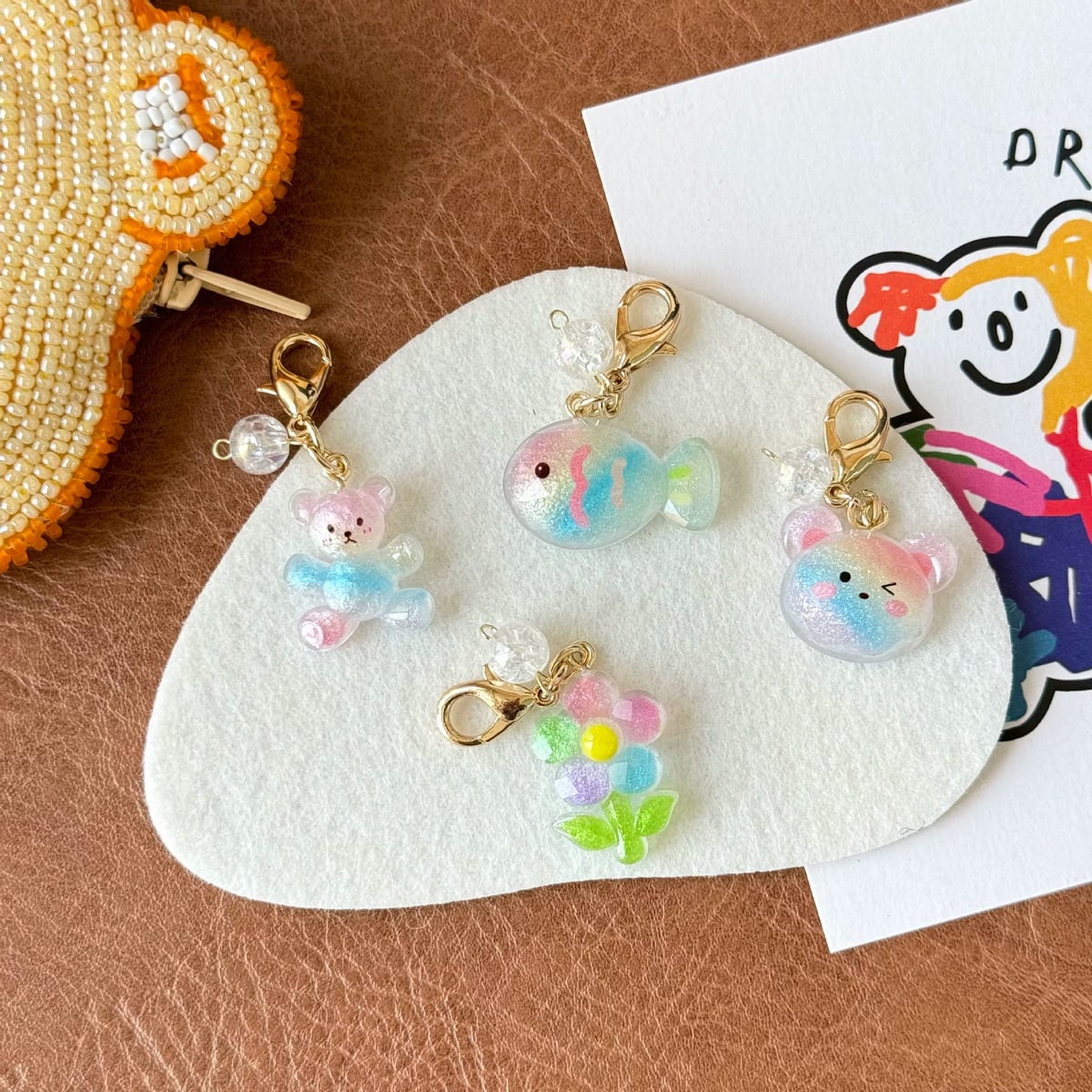 ★可愛いキーホルダー　装飾品★キーチェーン★バッグチャーム