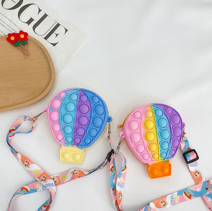 新入荷★おもちゃ★バッグ★減圧グッズ★減圧玩具★プッシュポップ