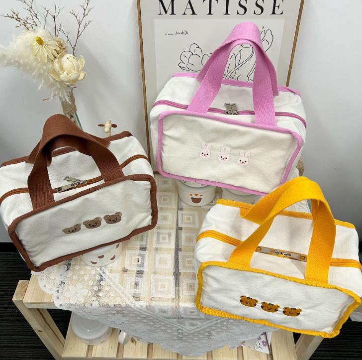 新入荷★バック　トートバッグ　お弁当バッグ　収納バッグ★3色