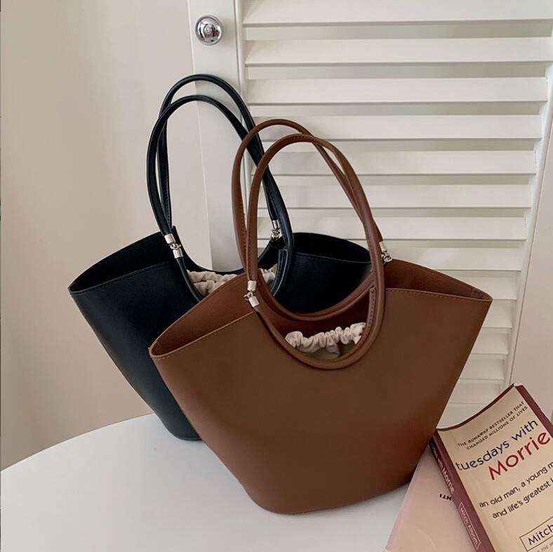 2023新作★ショルダー★肩掛け★トートバッグ★鞄かばん★PUバッグ★