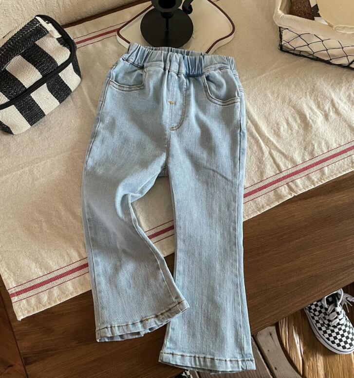 2023新品★子供服　デニムズボン★80-130cm★