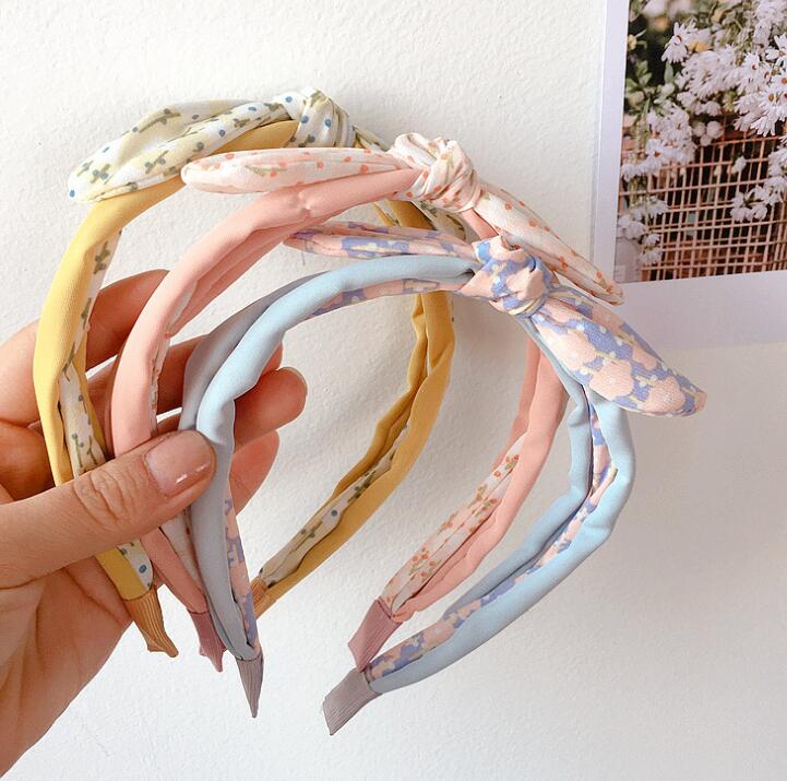 雑貨★髪飾り　カチューシャ★アクセサリー　3色選べ★