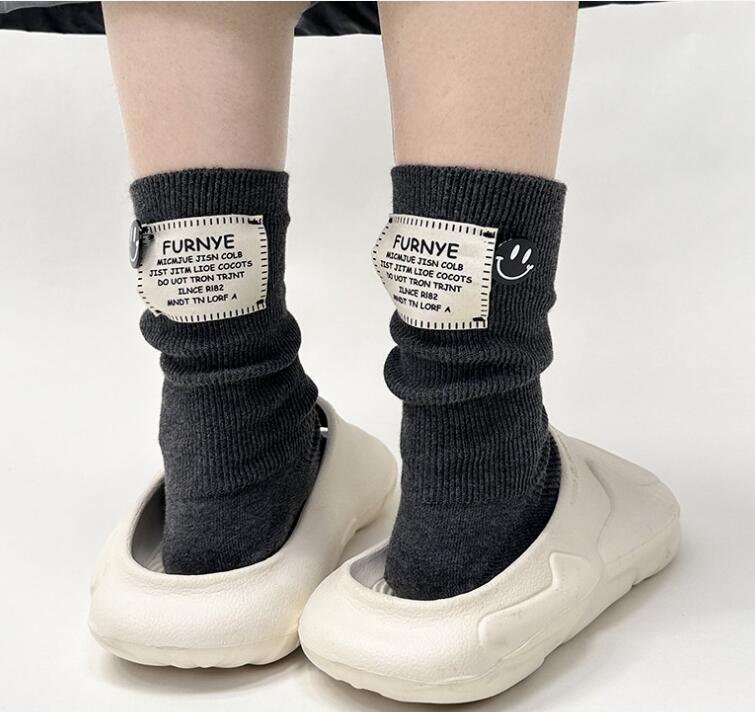 2023新入荷★レディース用　靴下&ソックス★4色