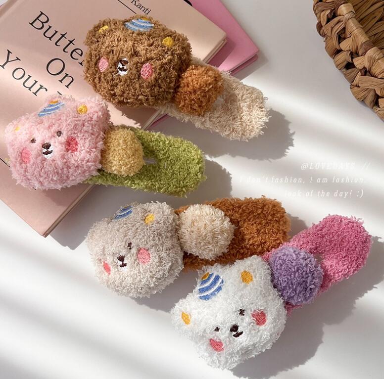 2023新品★髪飾り　ヘアビン★アクセサリー　4色選べ★