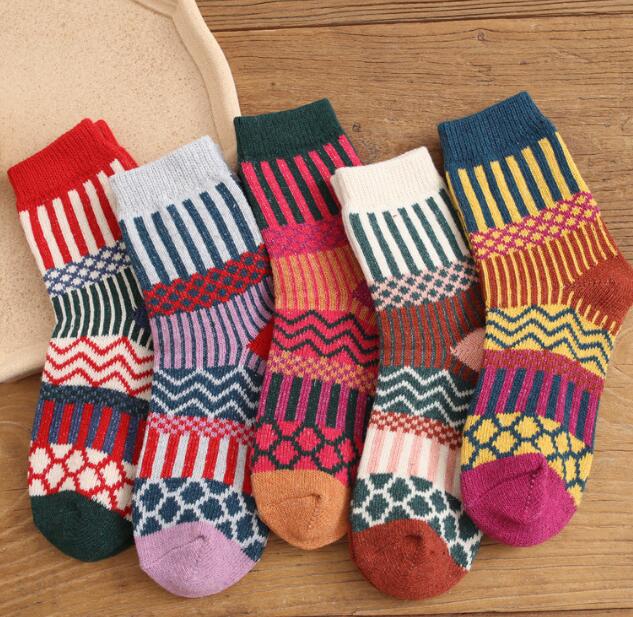 靴下★レディース★ソックス★大人用★女性用靴下★暖かい★多色