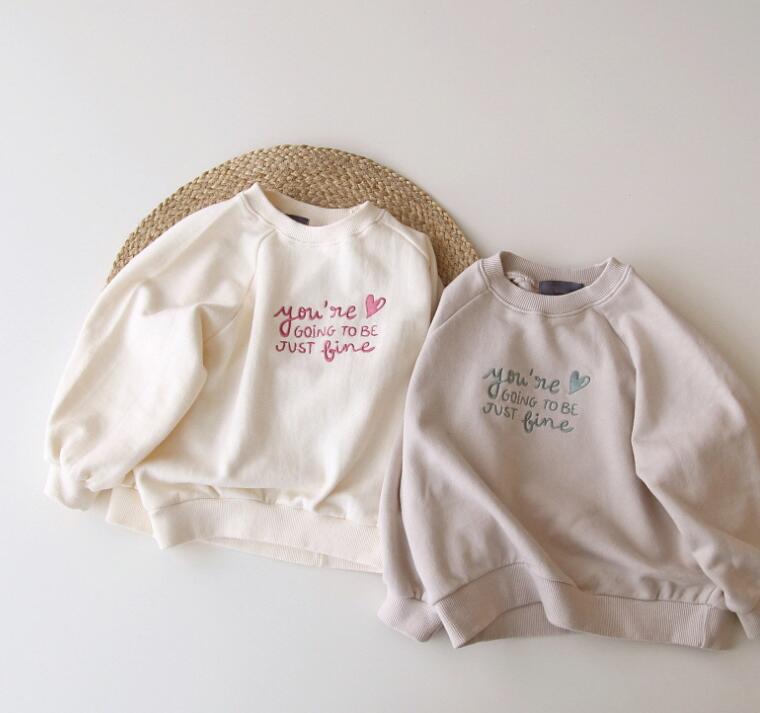 2024新品★子供服　刺繍トップス★80-130cm★2色