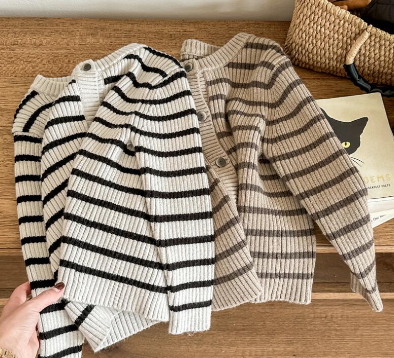 2024春新品★子供服　カーディガン★80-130cm★2色