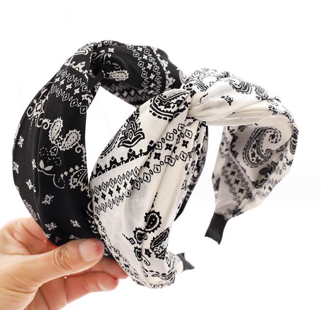 髪飾り★まとめ髪用★ヘアアクセサリー★レディース★カチューシャ★4色