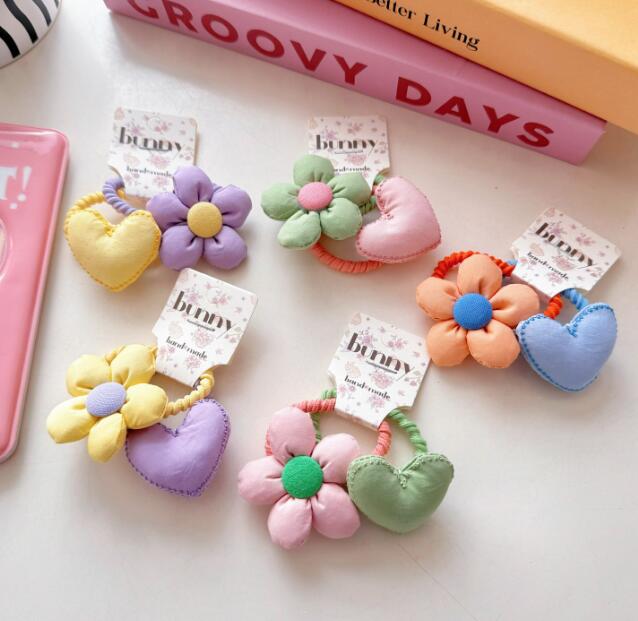 髪飾り★まとめ髪用★ヘアアクセサリー★子供用★ヘアゴム★2枚入り★可愛い