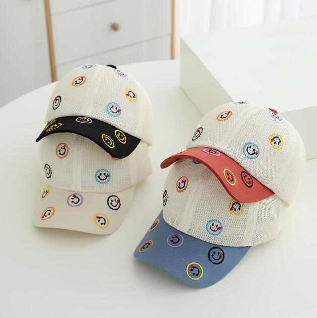 「2024」子供用★帽子★キャップ★キッズ★男女兼用★笑顔★野球帽★5色