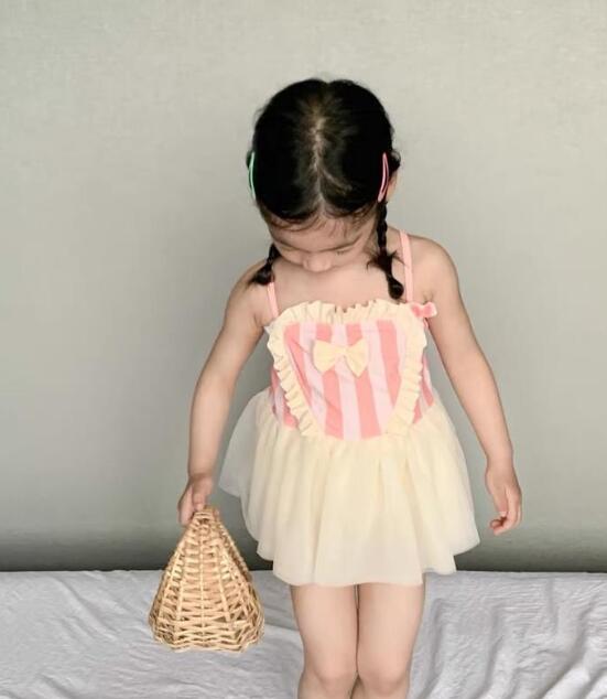 2024夏新品★子供服　水着★90-140★
