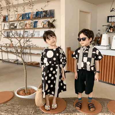 韓国風子供服 ドット柄 2024春夏 姉妹兄弟コーデ ワンピース&シャツ上着 半ズボン トップス 80-140cm