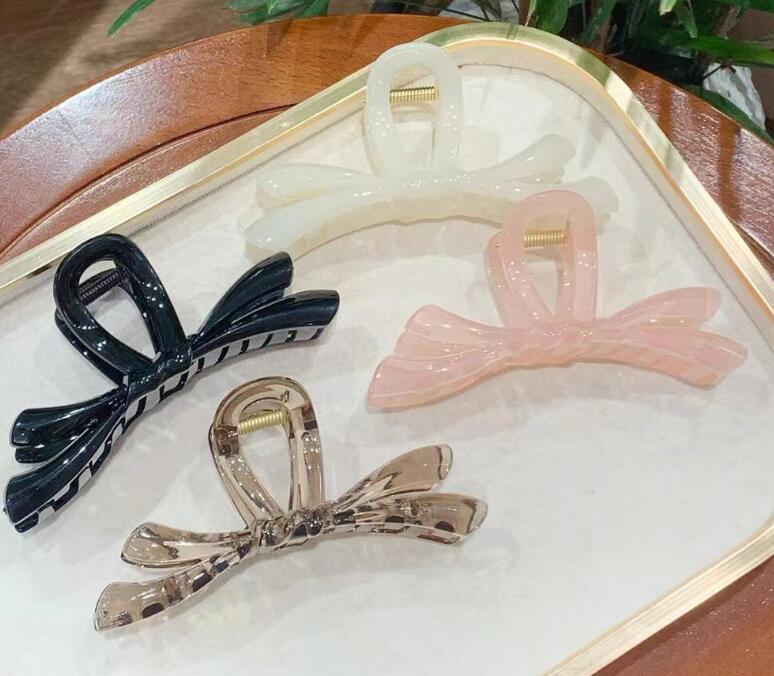 雑貨★髪飾り　ヘアビン★アクセサリー★4色