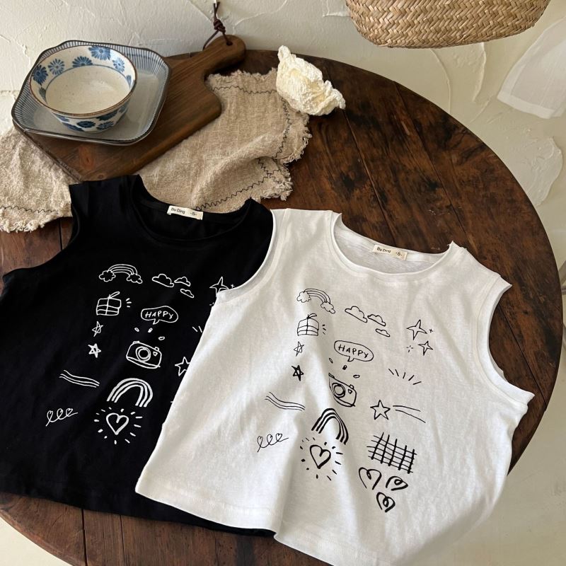 「2024」子供服★トップス★Tシャツ★韓国風子供服★袖なし★2色80cm〜140cm