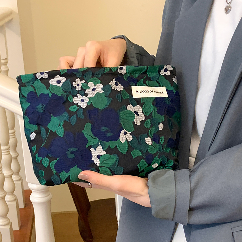 ★収納袋★可愛い財布　化粧袋　ポーチ★