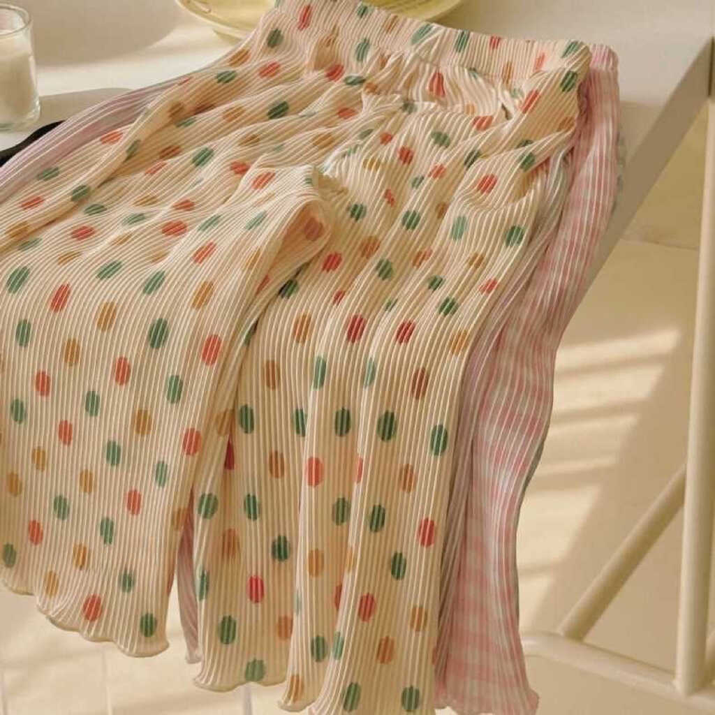 2024新入荷★子供服　ズボン★80〜130 4色