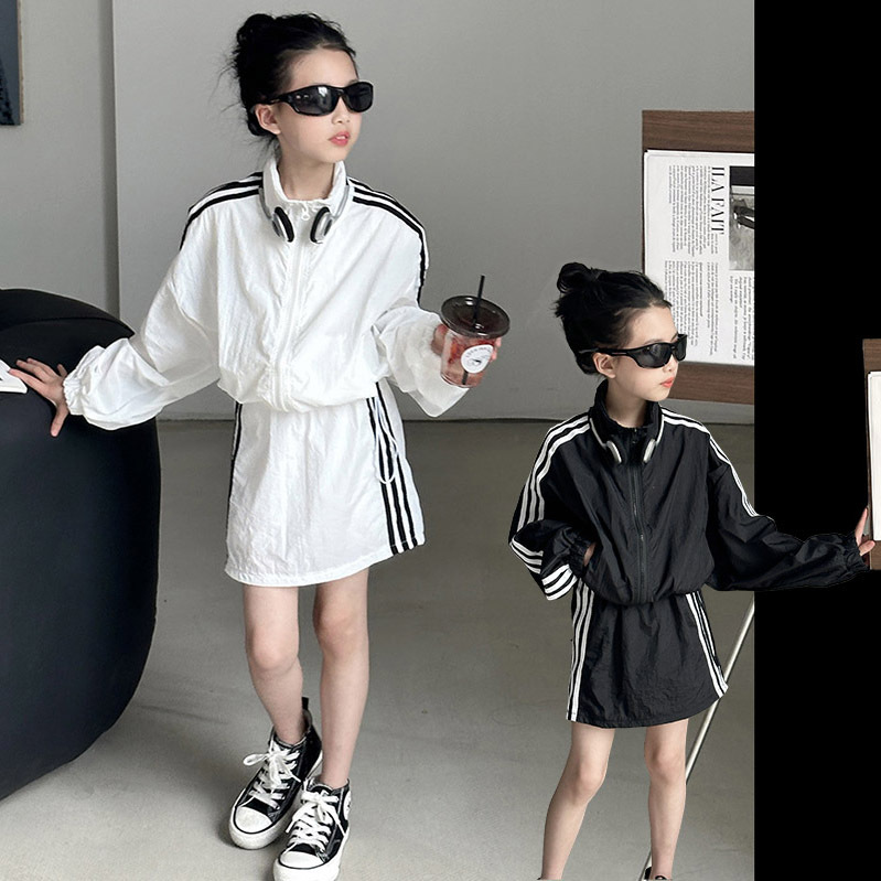 2024新品★子供服　セットアップ★110cm〜160cm 2色