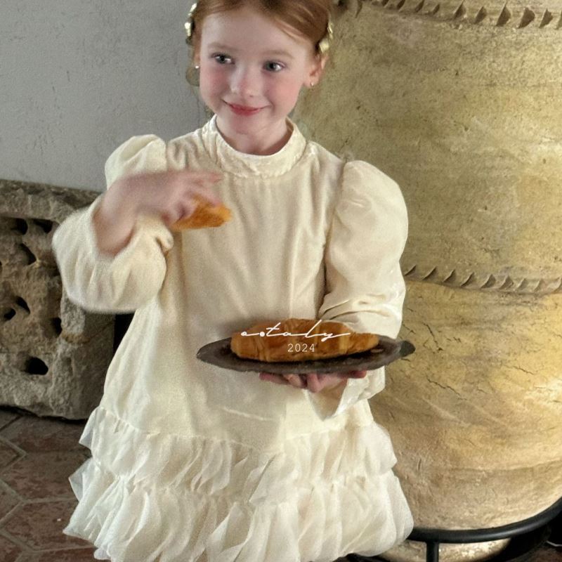 2024秋otaly★子供服　ワンピース★90cm〜130cm