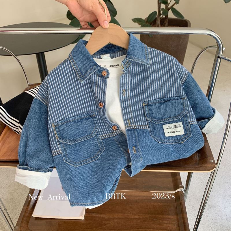 2024新品★子供服 　コート★90cm〜140cm