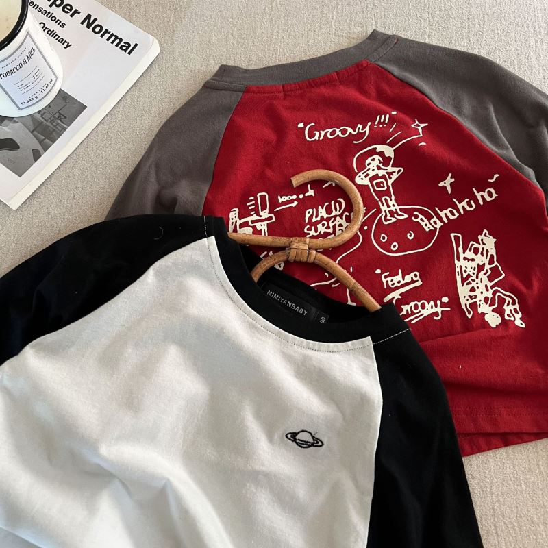 2024秋新作★子供服　トップス★90cm〜140cm 2色