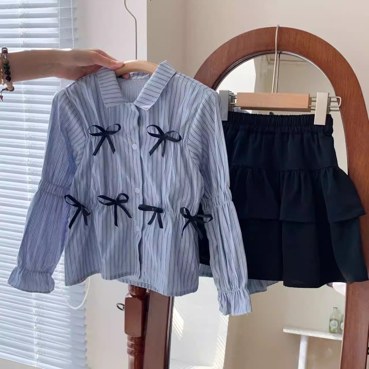 「2024」子供服★トップス+スカート★セットアップ★韓国風子供服★90cm〜140cm