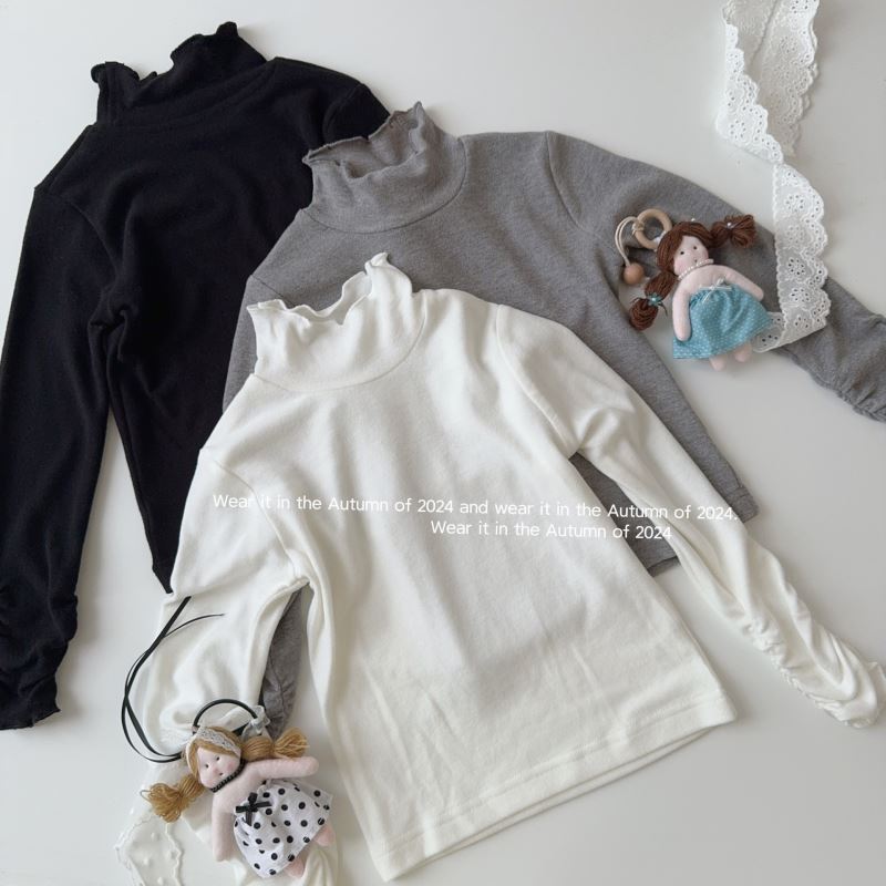 2024新作★子供服　トップス★90cm〜150cm 3色