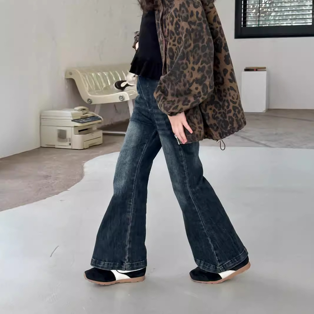 2024新入荷★子供服　デニムズボン★100cm〜160cm