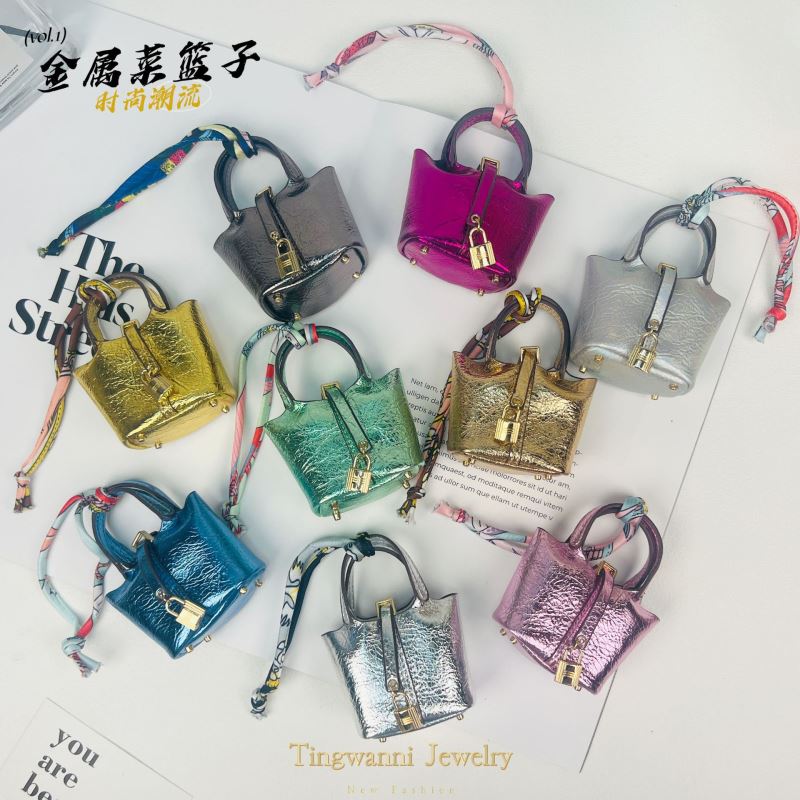 2024★雑貨★バッグチャーム★キーホルダー