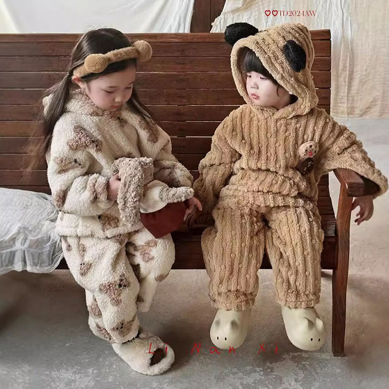 2024新品★子供服　セットアップ★90cm〜130cm 2色