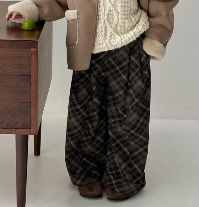 2024新入荷★子供服　ズボン　裏起毛★100cm〜160cm