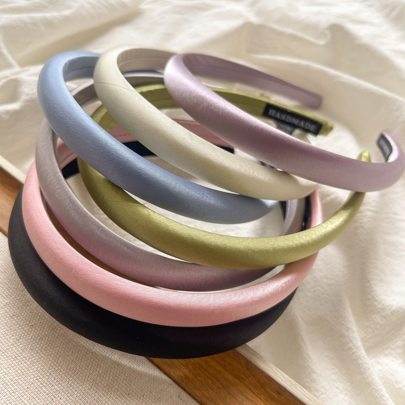 髪飾り★まとめ髪用★ヘアアクセサリー★女の子★カチューシャ★可愛い