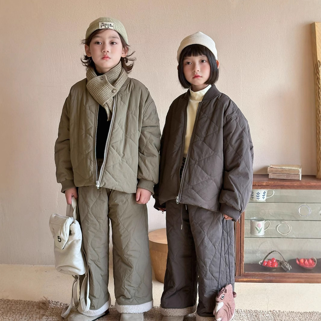 2024冬新入荷★子供服 　コート+ズボン　セット★90cm〜140cm 2色