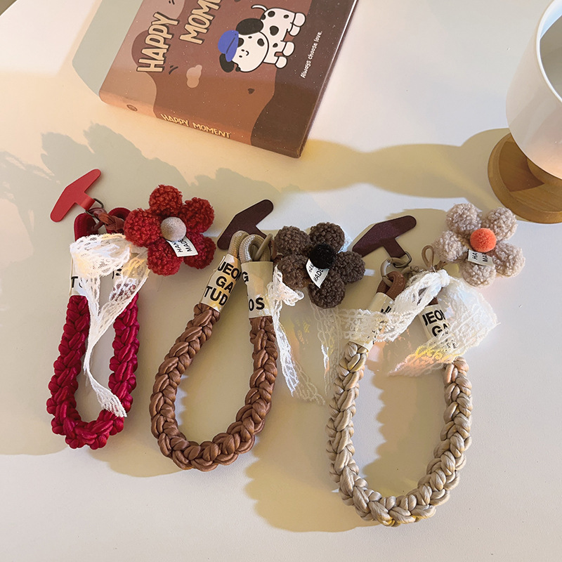 ★可愛いキーホルダー　携帯装飾品★ぬいぐるみキーチェーン★3色