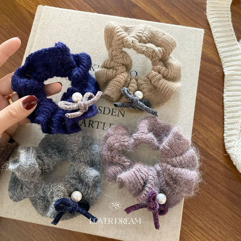 雑貨★子供用髪飾り　ヘアバンド　ヘアゴム★アクセサリー★4色