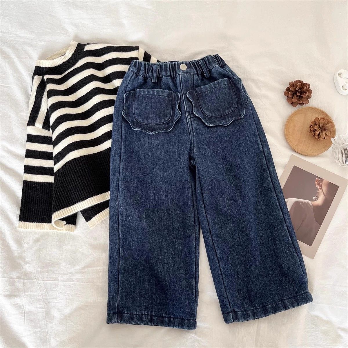 2025新入荷★子供服　デニムズボン★90cm〜140cm