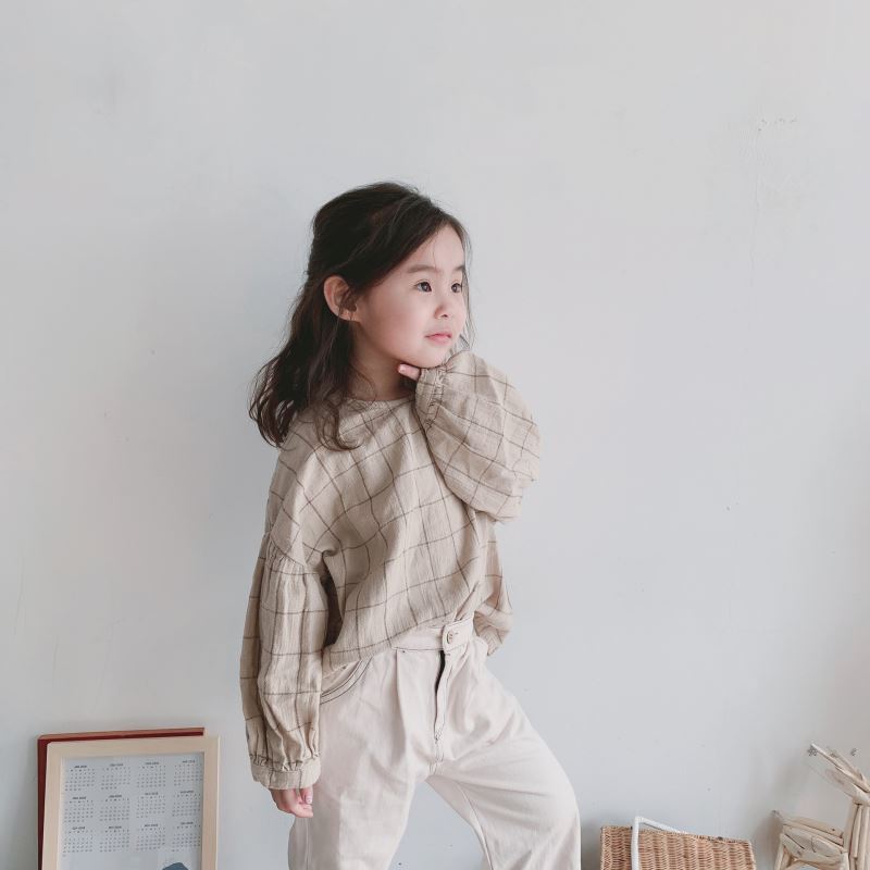 2025新品SL★子供服　トップス★90cm〜140cm 2色