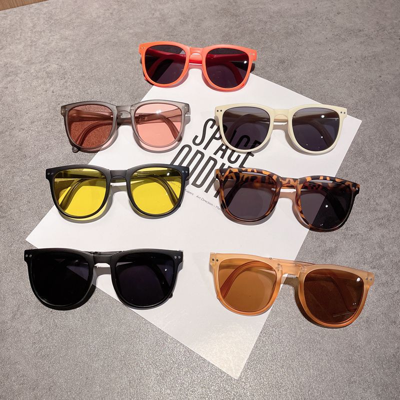 「2025」メガネ★子供用★サングラス★子供向けメガネ★折り畳み可能★可愛い★9色