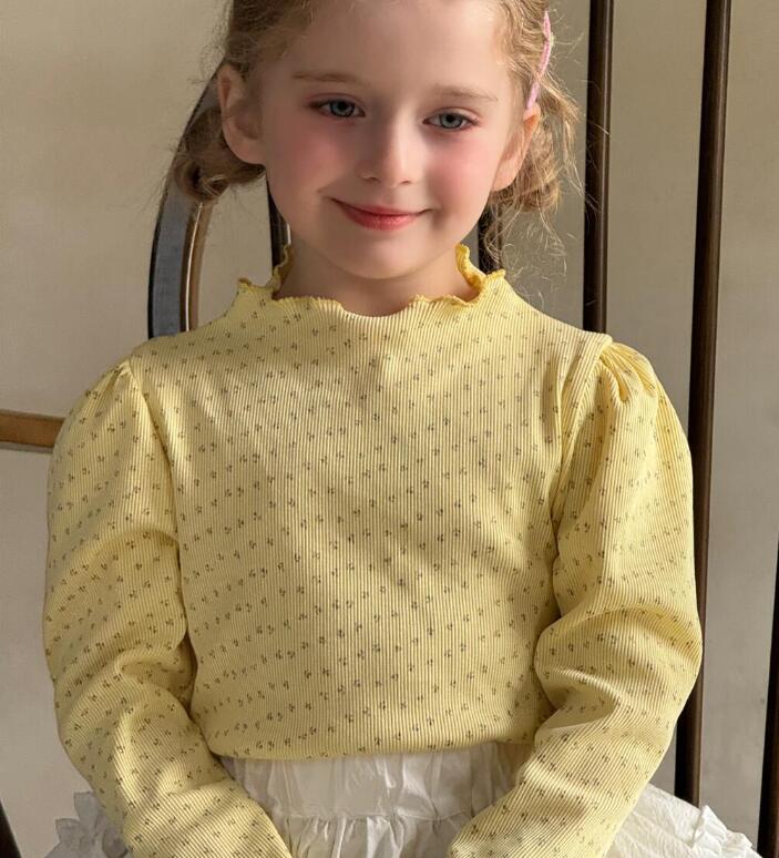 2025春新作J★子供服　トップス★90cm〜140cm 2色