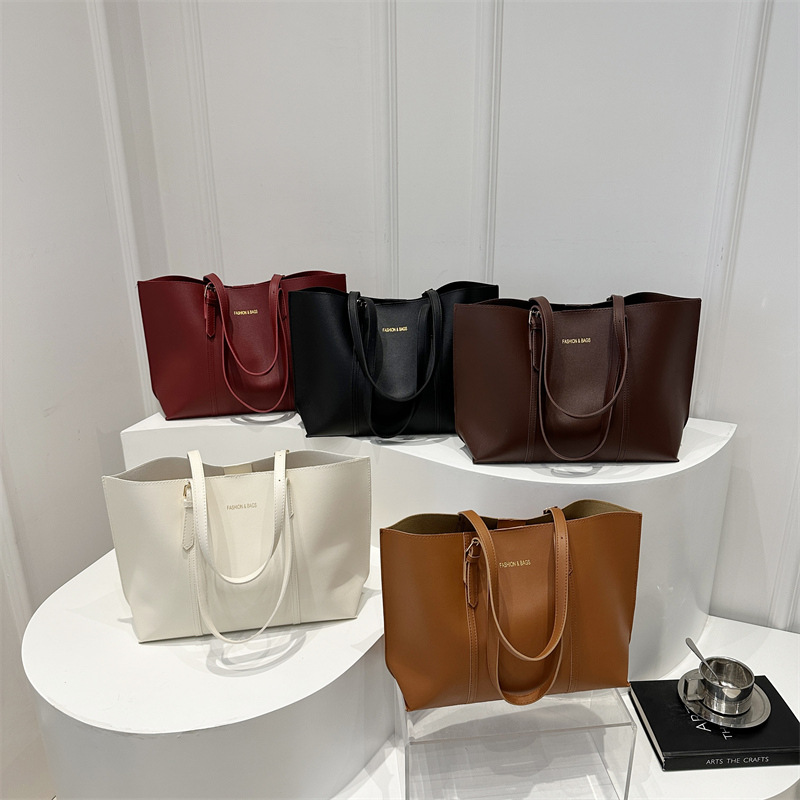 「2025」バッグ★ショルダーバッグ★ハンドバッグ★トートバッグ★ 5色