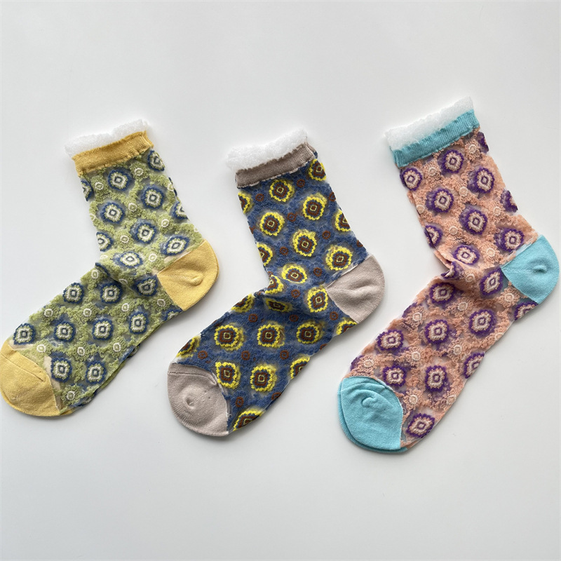 「2025」靴下★レディース★ソックス★大人用★女性用靴下★可愛い★4色
