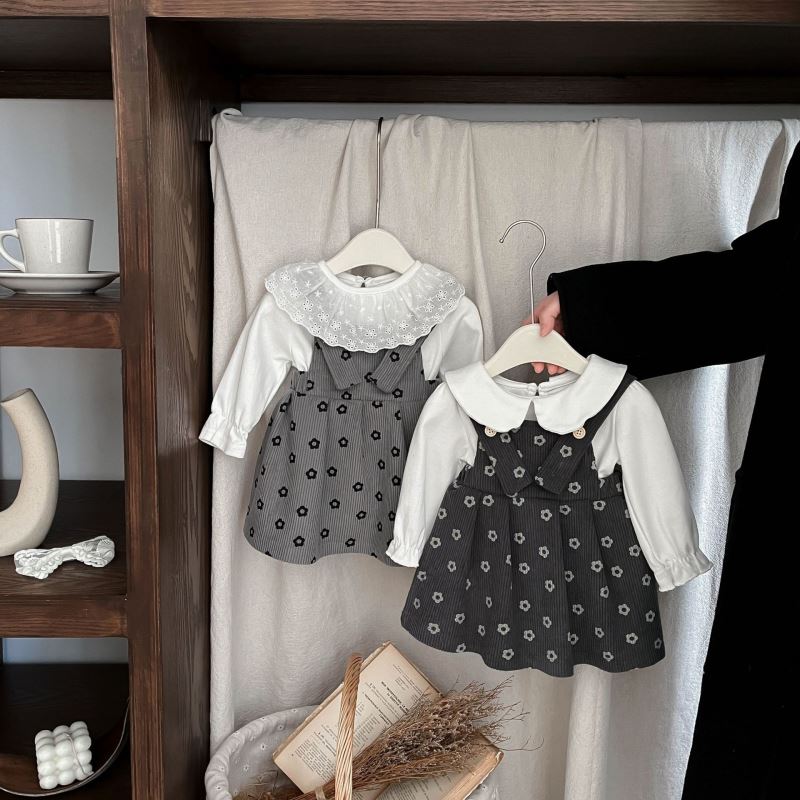 2025新品★子供服　ワンピース★66cm〜100cm 2色