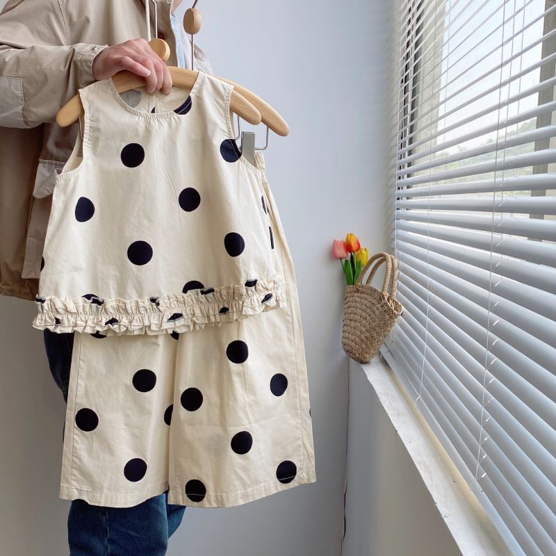 2025新品★子供服　トップス⁺ズボン　セットアップ★100〜140